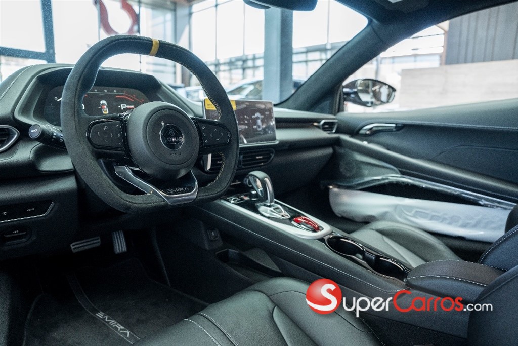 2025 Lotus Emira — foto 3 / 12