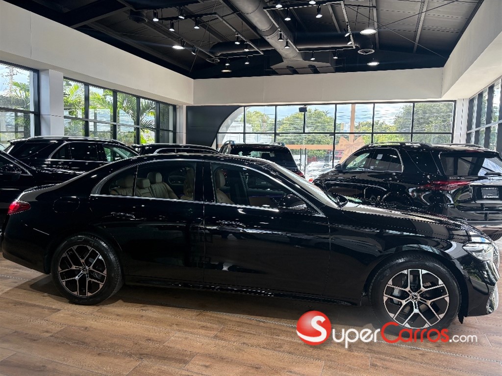2026 Mercedes-Benz Clase E 300 Advantage — foto 10 / 10