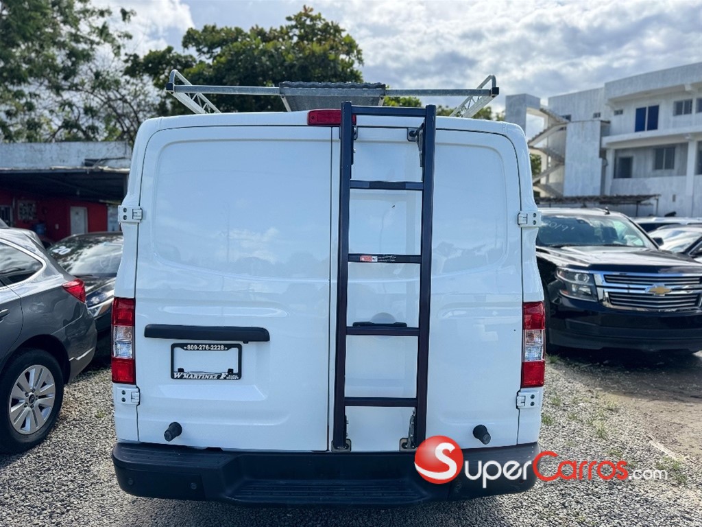 2020 Nissan NV 1500 — foto 5 / 11
