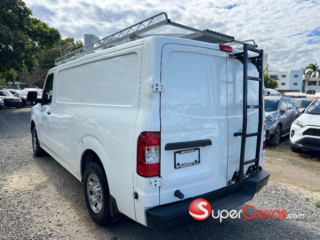 2020 Nissan NV 1500 — foto 6 / 11