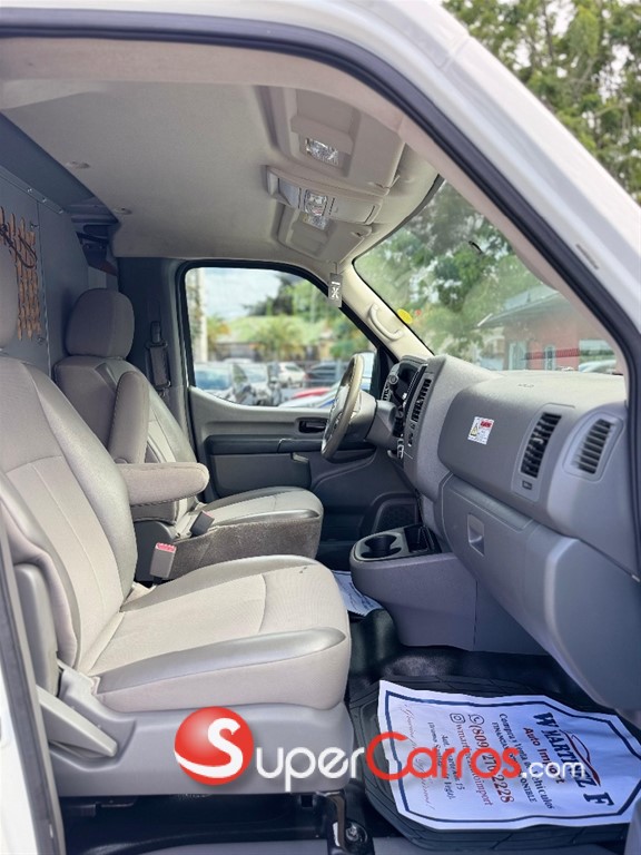 2020 Nissan NV 1500 — foto 7 / 11