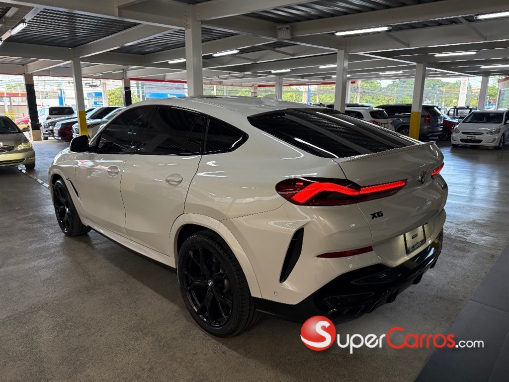 2020 BMW X 6 M50i