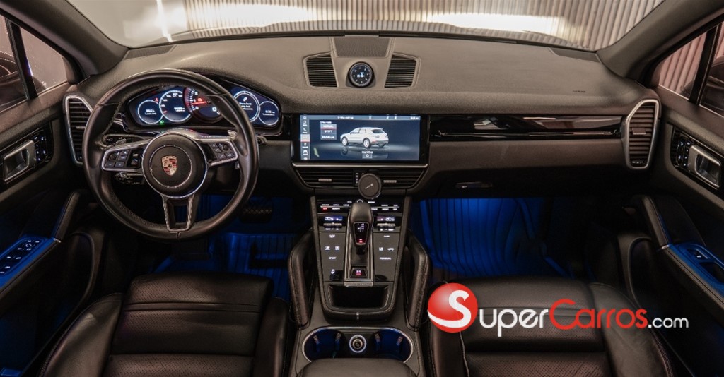 2019 Porsche Cayenne — foto 8 / 9