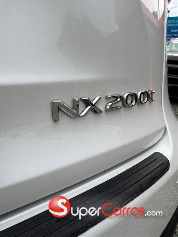 2016 Lexus NX 200T — foto 12 / 12
