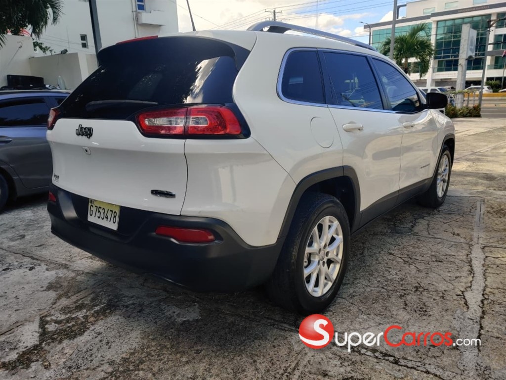 2018 Jeep Cherokee Latitude — foto 7 / 9