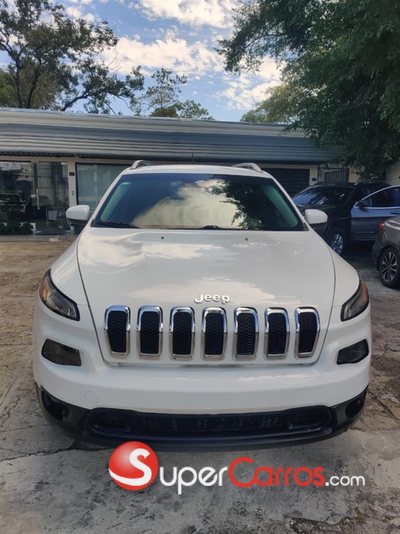 2018 Jeep Cherokee Latitude — foto 8 / 9