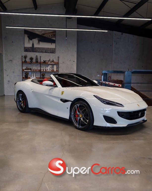 2020 Ferrari Portofino — foto 4 / 11
