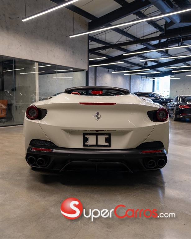 2020 Ferrari Portofino — foto 6 / 11