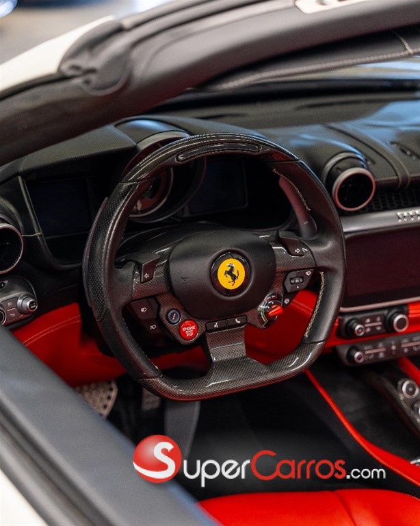 2020 Ferrari Portofino — foto 10 / 11