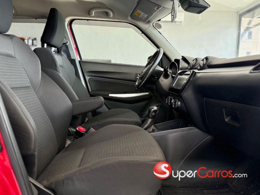 2019 Suzuki Swift — foto 6 / 9
