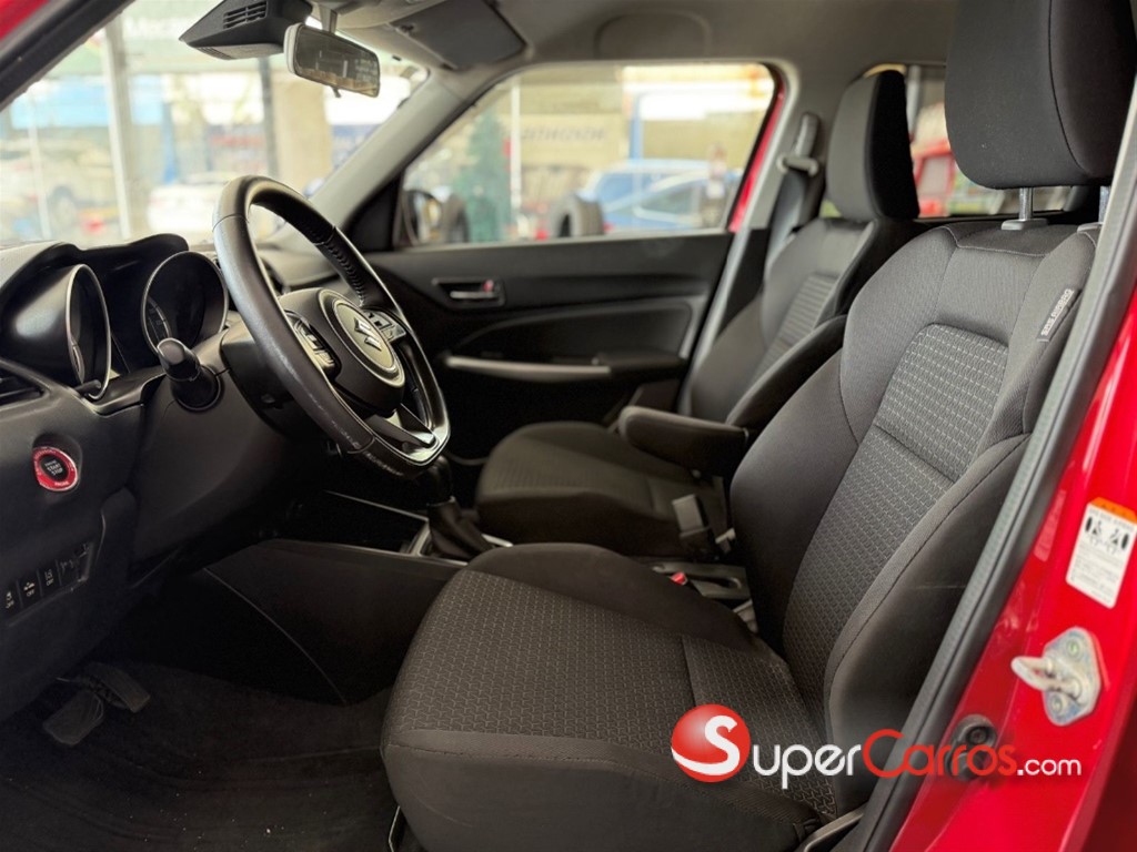 2019 Suzuki Swift — foto 8 / 9
