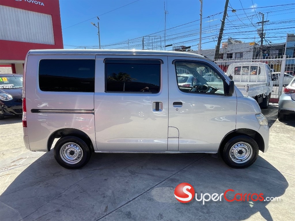 2020 Toyota Town-Ace — foto 3 / 10