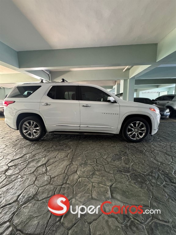 2020 Chevrolet Traverse High Country — foto 6 / 12