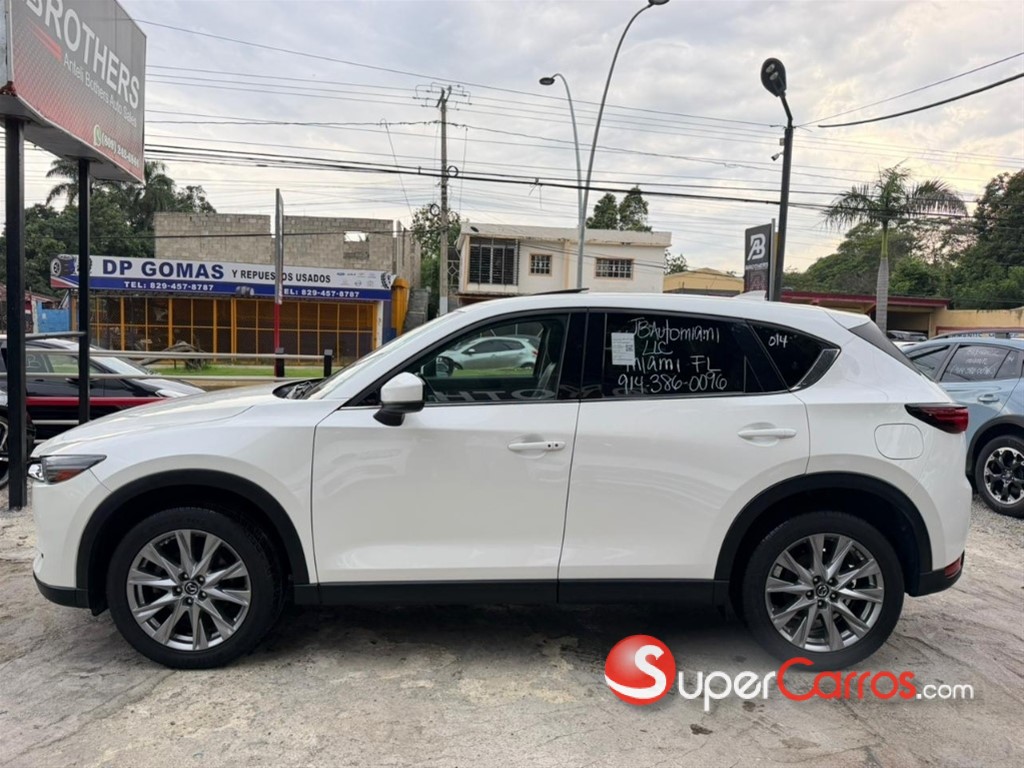 2020 Mazda CX-5 Grand Touring Reserve — foto 8 / 12