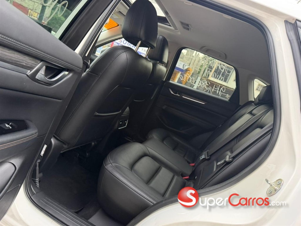2020 Mazda CX-5 Grand Touring Reserve — foto 11 / 12