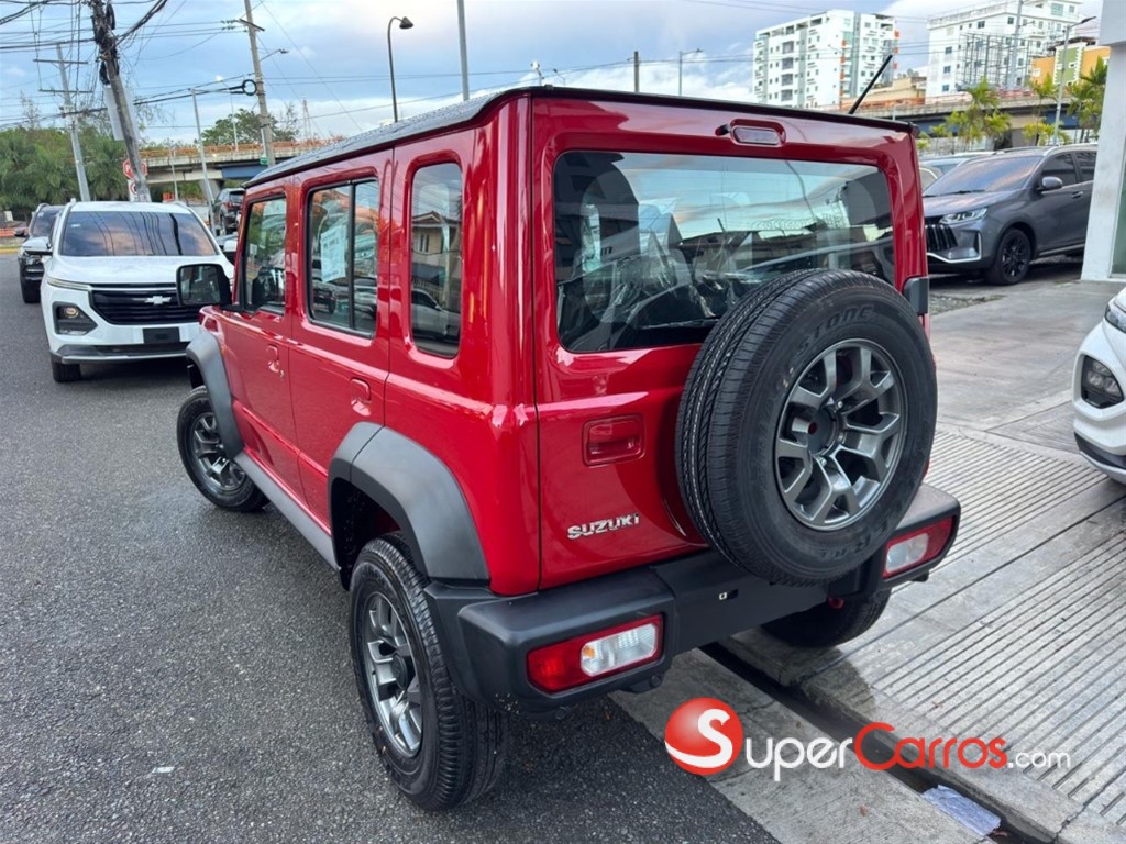 2027 Suzuki Jimny GLX — foto 7 / 12