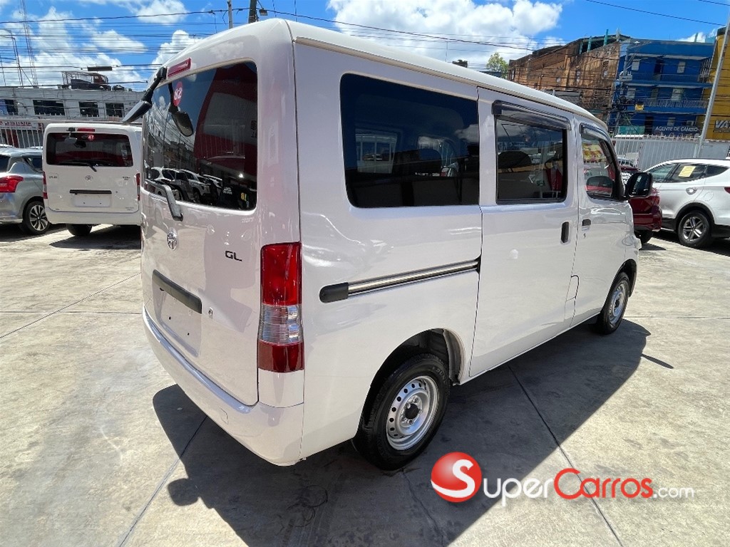 2020 Toyota Town-Ace — foto 3 / 10