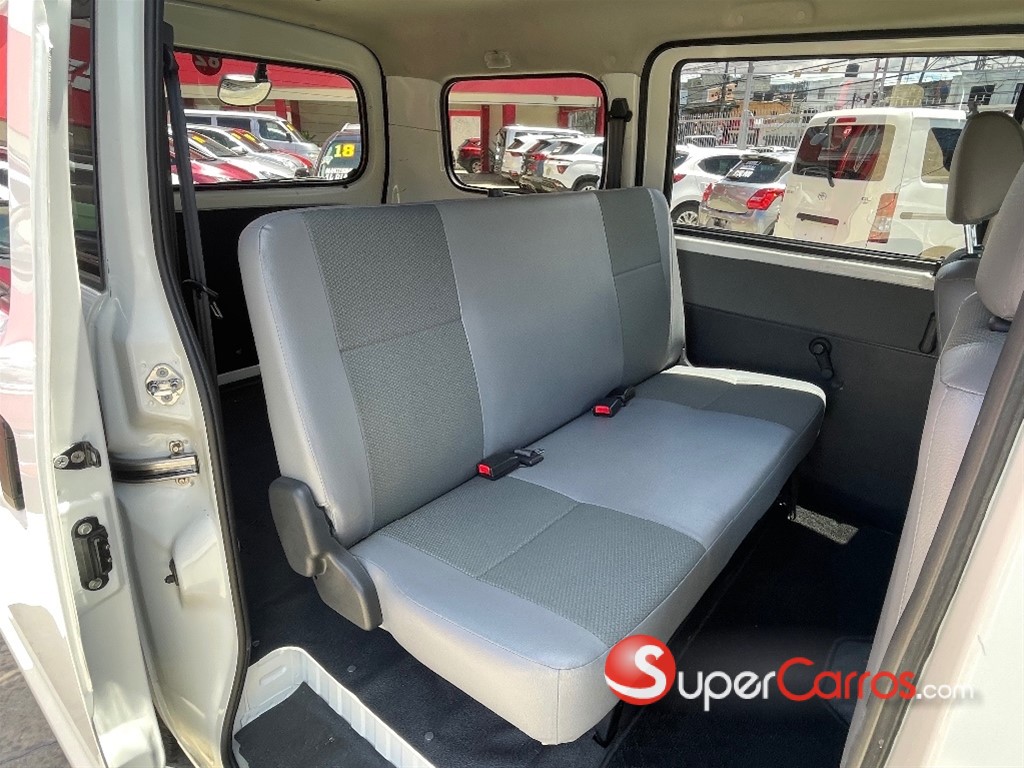 2020 Toyota Town-Ace — foto 9 / 10