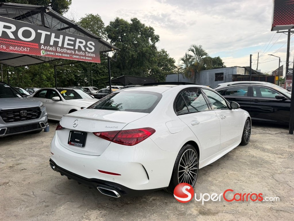 2022 Mercedes-Benz Clase C 300 AMG 4Matic — foto 4 / 12