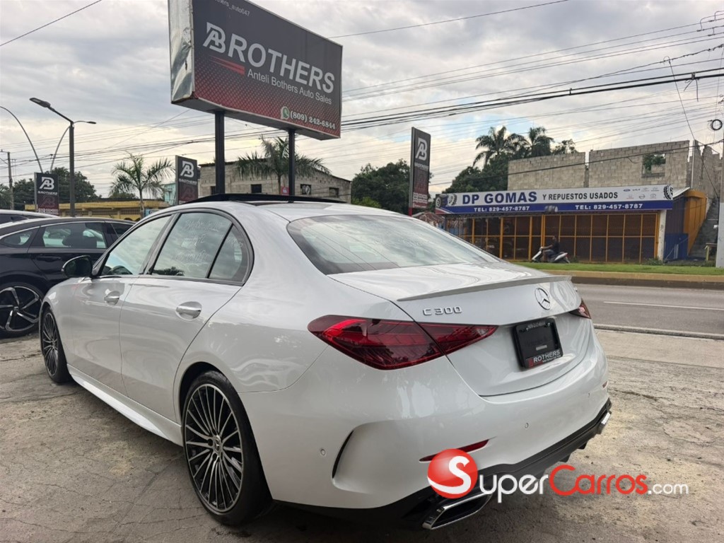 2022 Mercedes-Benz Clase C 300 AMG 4Matic — foto 6 / 12