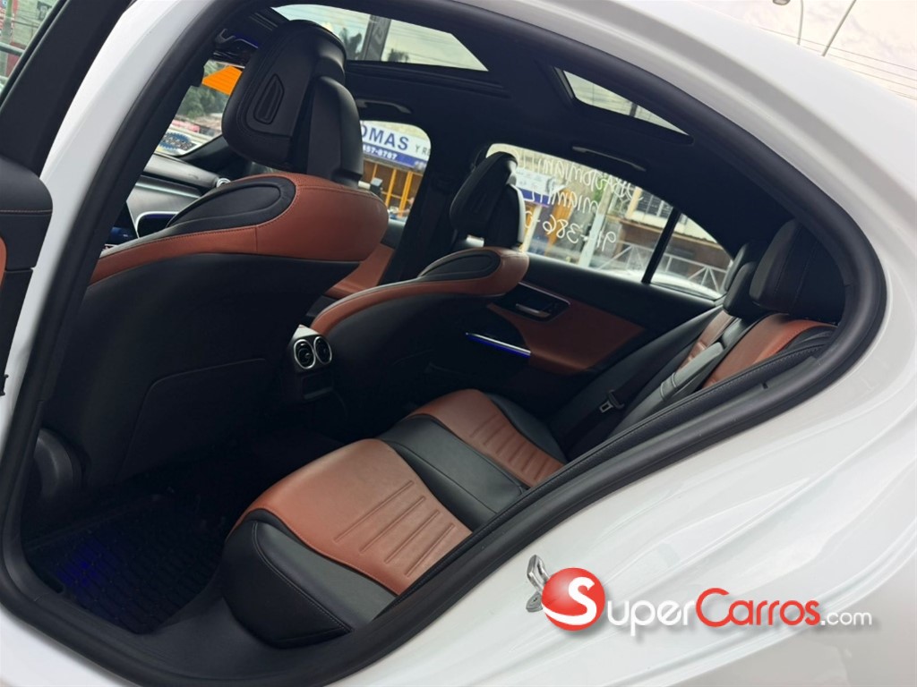 2022 Mercedes-Benz Clase C 300 AMG 4Matic — foto 9 / 12