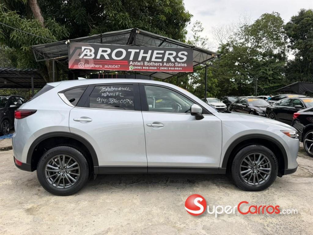 2020 Mazda CX-5 Touring — foto 4 / 12
