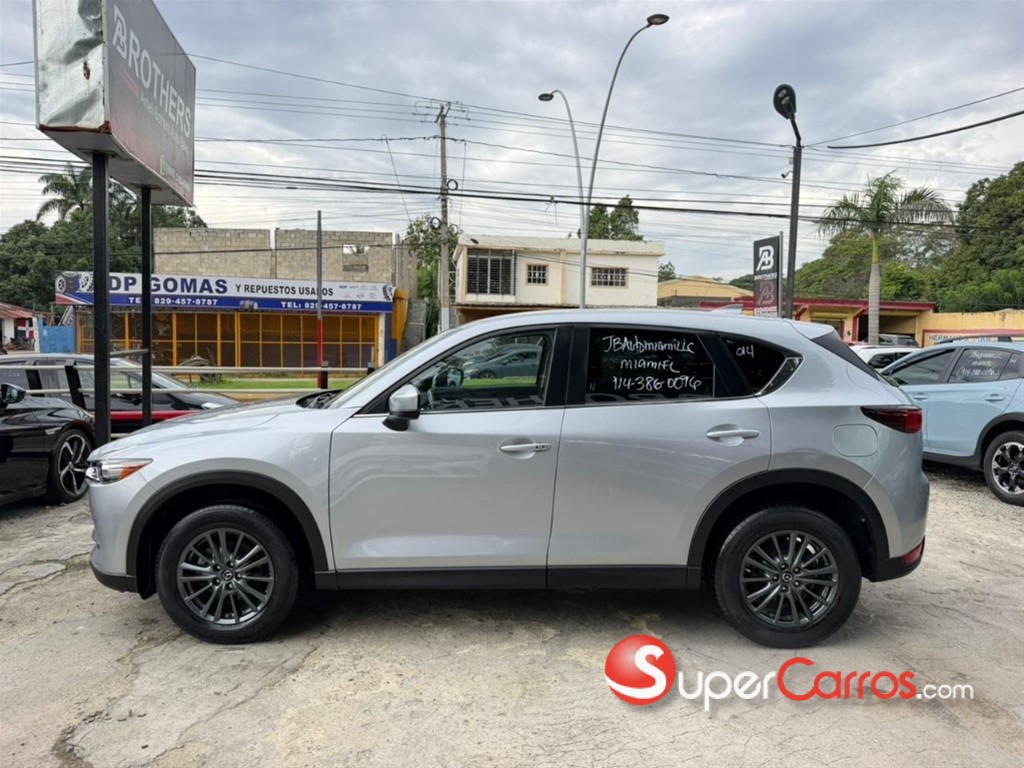 2020 Mazda CX-5 Touring — foto 8 / 12