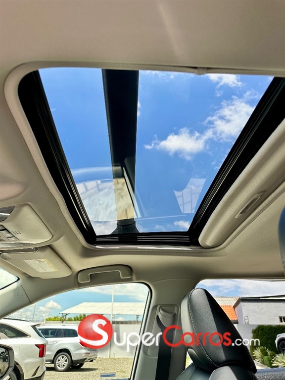 2020 Toyota RAV4 XLE Premium — foto 12 / 12