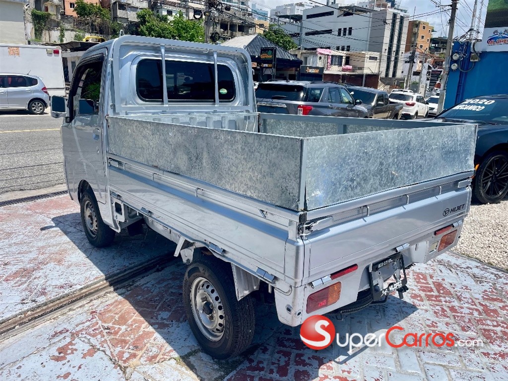 2017 Daihatsu Hijet — foto 6 / 8