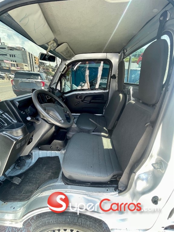 2017 Daihatsu Hijet — foto 7 / 8
