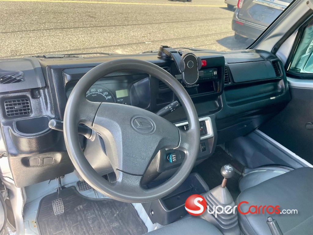 2017 Daihatsu Hijet — foto 8 / 8