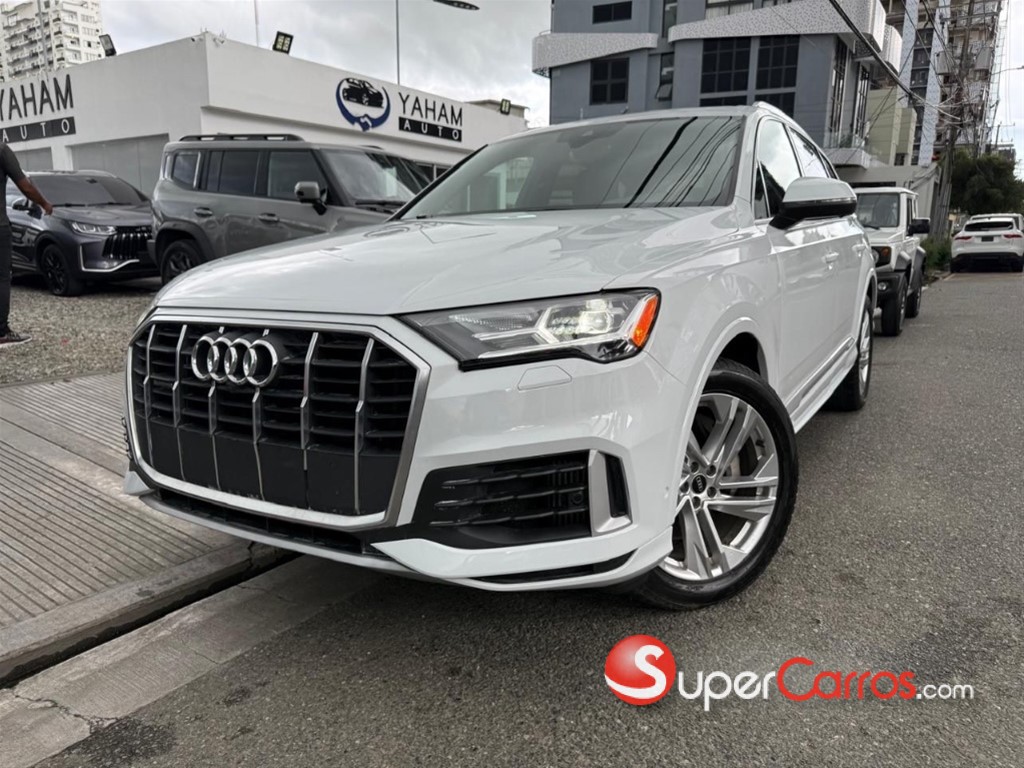 2021 Audi Q7 Premiun Plus