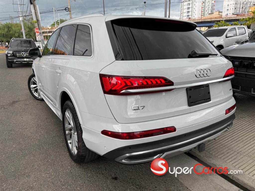 2021 Audi Q7 Premiun Plus — foto 7 / 12