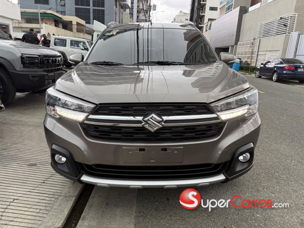 2023 Suzuki XL7 GLX — foto 2 / 12
