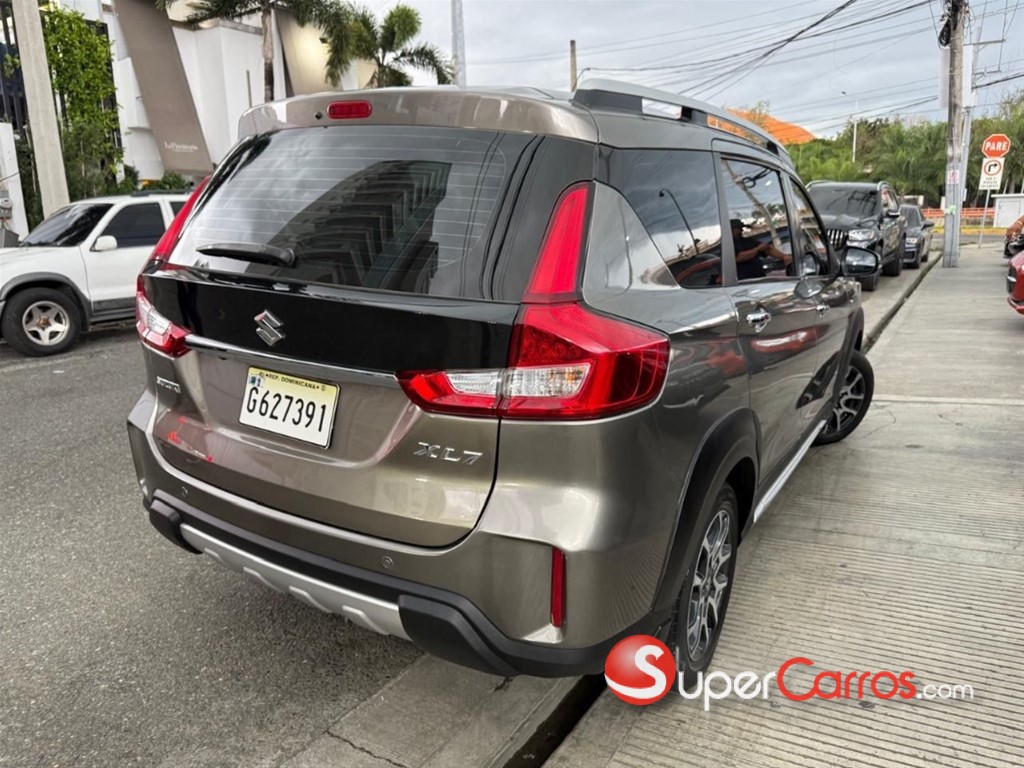 2023 Suzuki XL7 GLX — foto 5 / 12