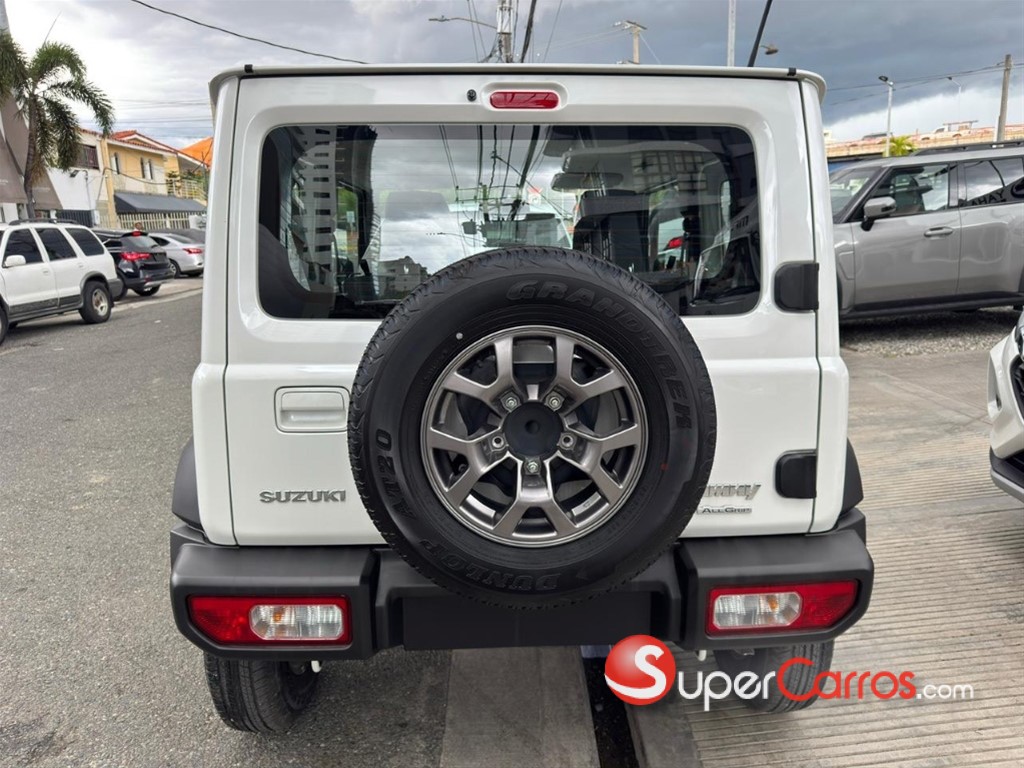 2026 Suzuki Jimny GLX — foto 6 / 12