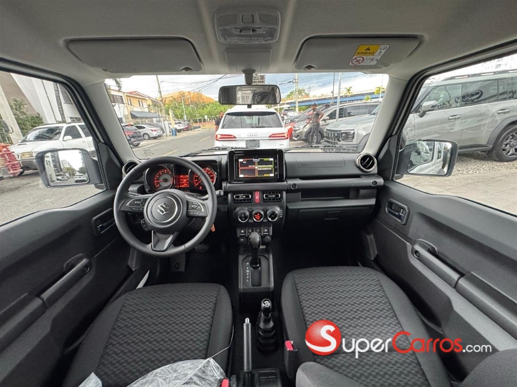 2026 Suzuki Jimny GLX — foto 8 / 12