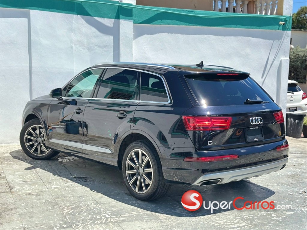 2019 Audi Q7 Premiun Plus — foto 4 / 12