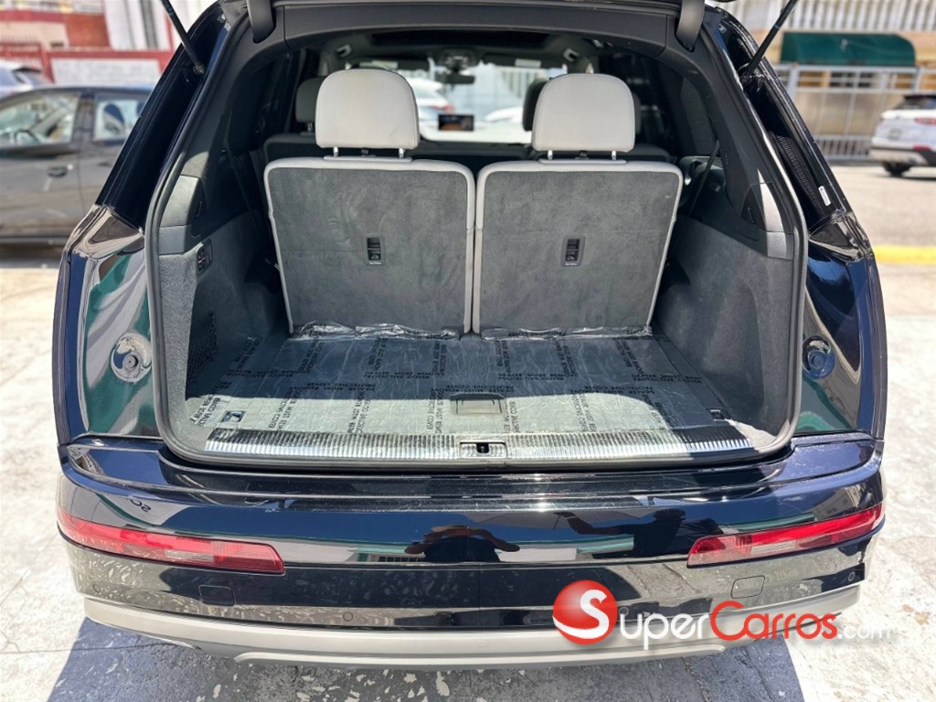 2019 Audi Q7 Premiun Plus — foto 9 / 12
