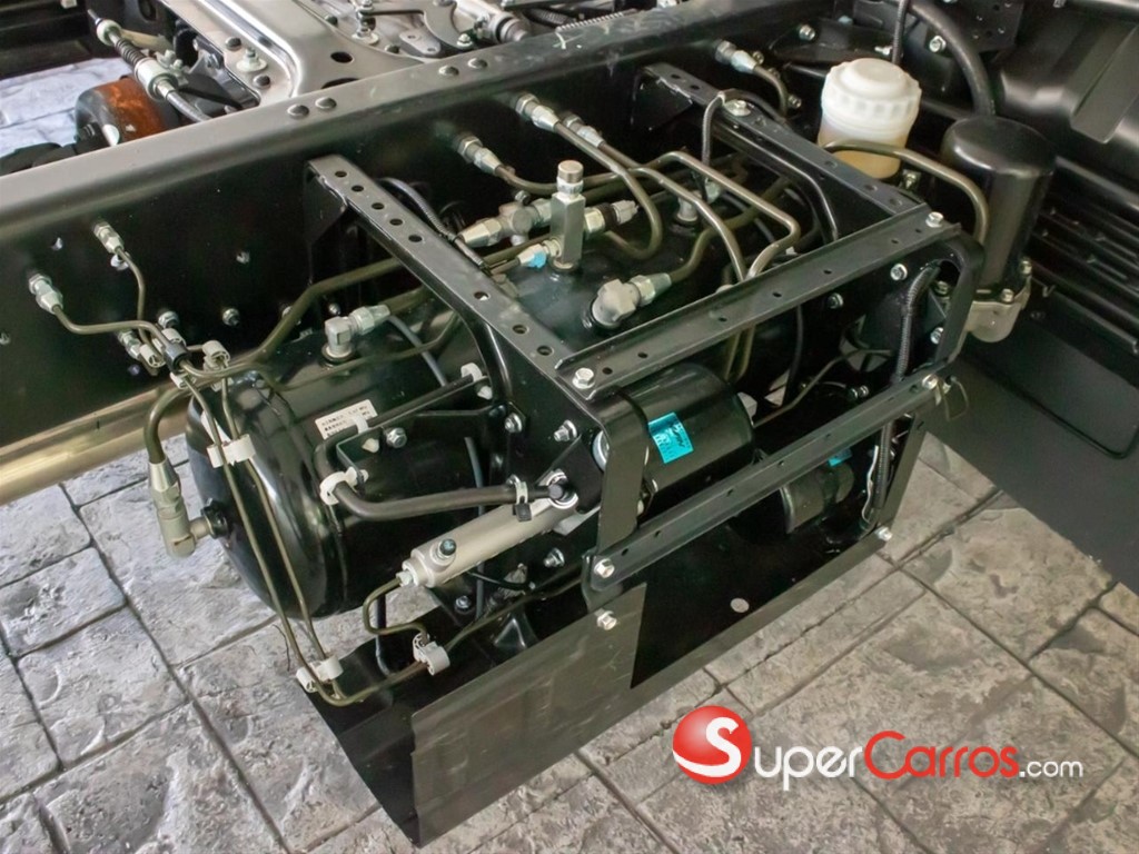 2027 Isuzu FRR 21 Pie — foto 11 / 12
