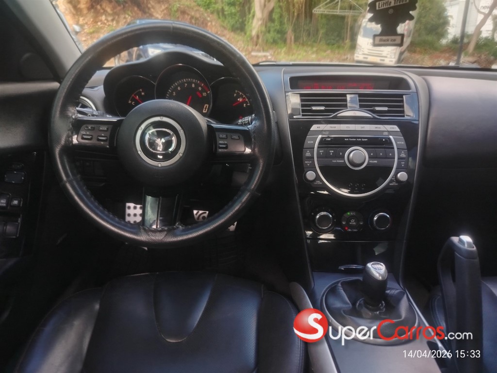 2009 Mazda RX-8 — foto 9 / 12