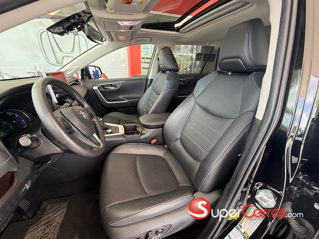 2022 Toyota RAV4 Limited Hybrid — foto 7 / 11