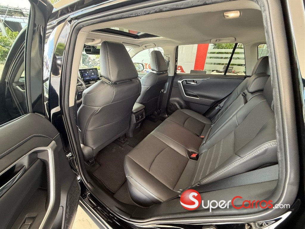 2022 Toyota RAV4 Limited Hybrid — foto 8 / 11