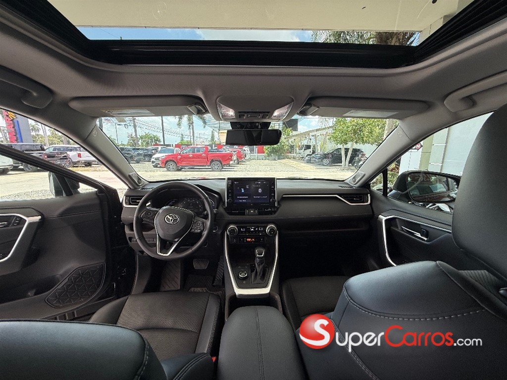 2022 Toyota RAV4 Limited Hybrid — foto 9 / 11