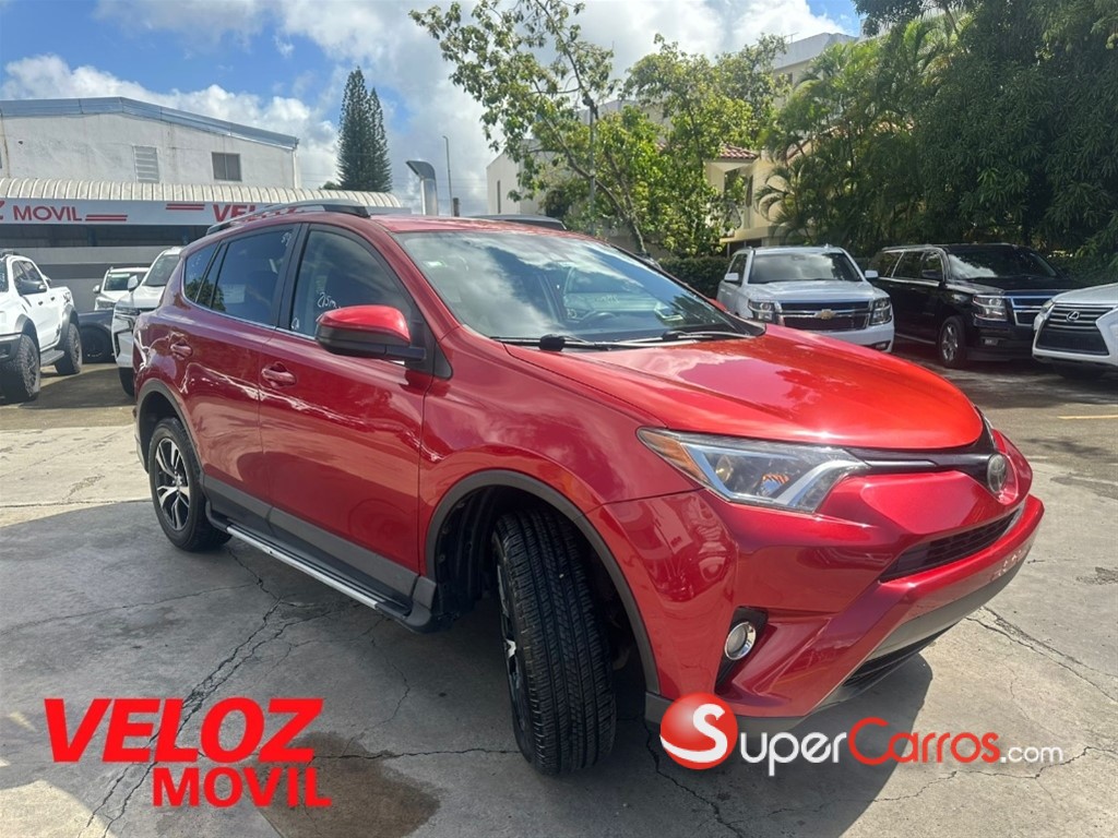 2017 Toyota RAV4 LE — foto 5 / 8