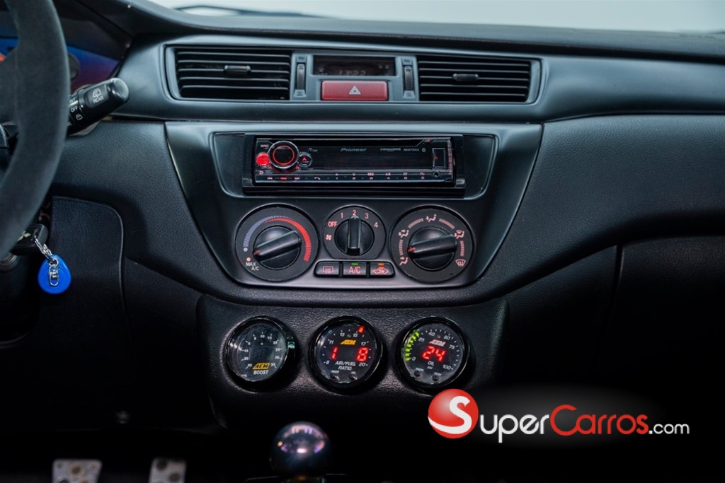 2003 Mitsubishi Motors Evolution Vlll — foto 11 / 12