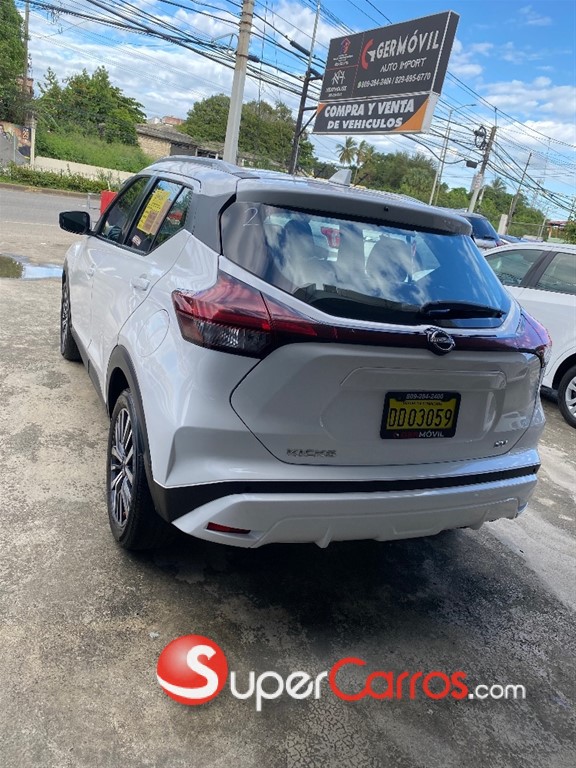 2022 Nissan Kicks SV — foto 5 / 10