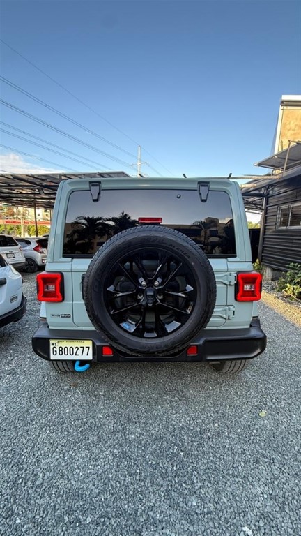 2023 Jeep Wrangler Sahara 4xe — foto 3 / 11