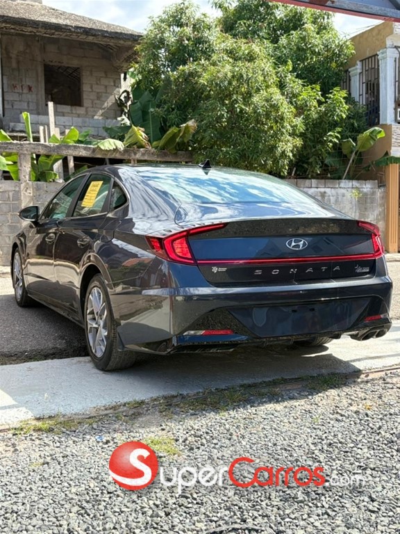 2021 Hyundai Sonata SEL — foto 8 / 12