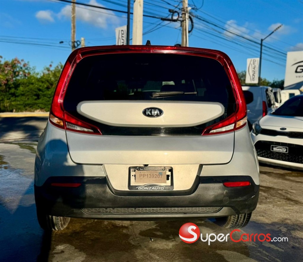 2021 Kia Soul LX — foto 6 / 12